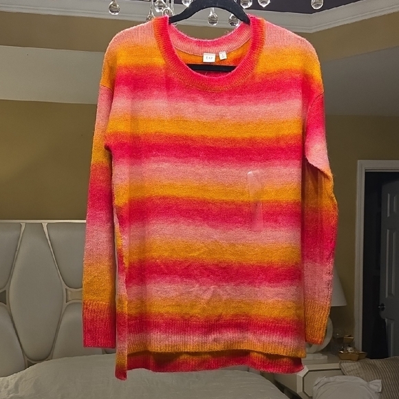 GAP Pink and Orange Knit Sweater - Picture 1 of 15